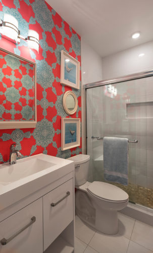 Coastal Condo · Seven